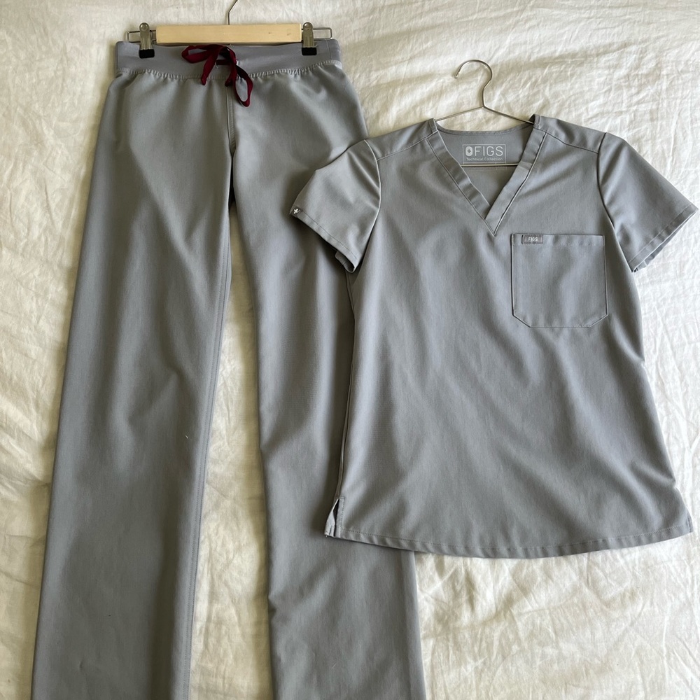 Figs grey scrubs